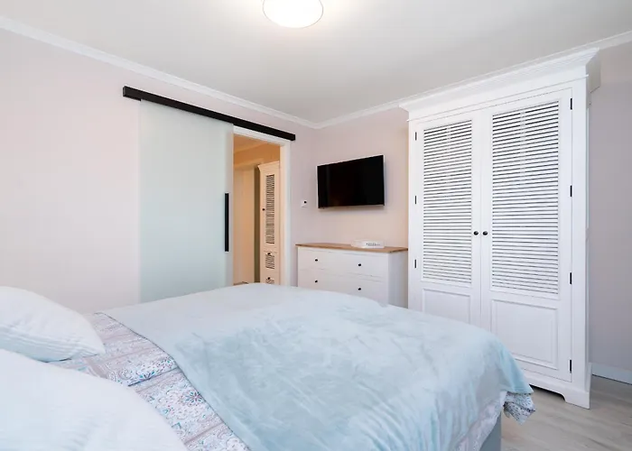 Pier One Daire Scharbeutz