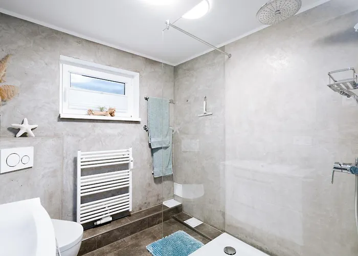 Pier One Daire Scharbeutz